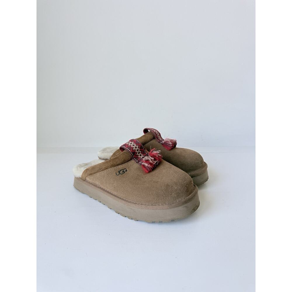 UGG Big Kids Tazz Slipper Slip On Shoes Size 2 Chestnut/Red Embroidery